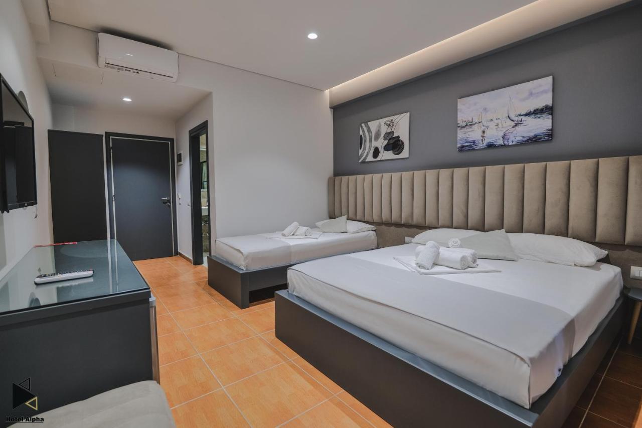 Hotel Alpha Саранда Екстер'єр фото